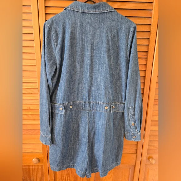 On 34th Blue Lightweigt Denim Jumpsuit with Relaxed Fit and Full-Length Sleeves - Picture 2 of 3